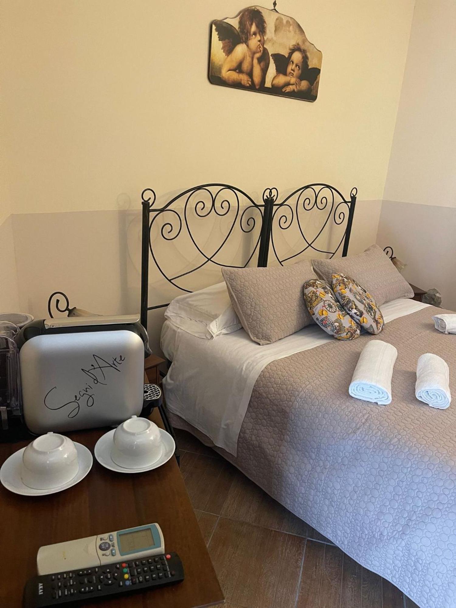 مبيت وإفطار كالاتابيانو Bed And Relax-Il Maniero المظهر الخارجي الصورة