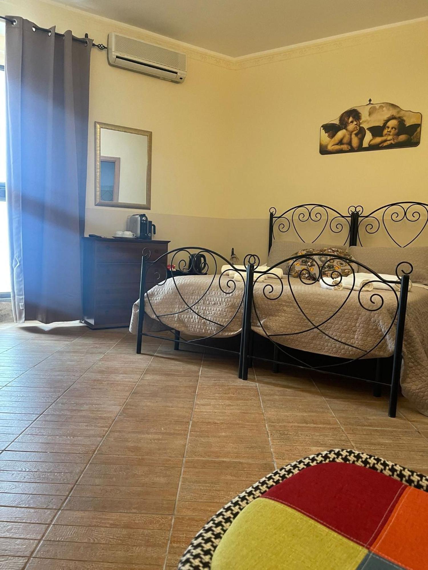 مبيت وإفطار كالاتابيانو Bed And Relax-Il Maniero المظهر الخارجي الصورة